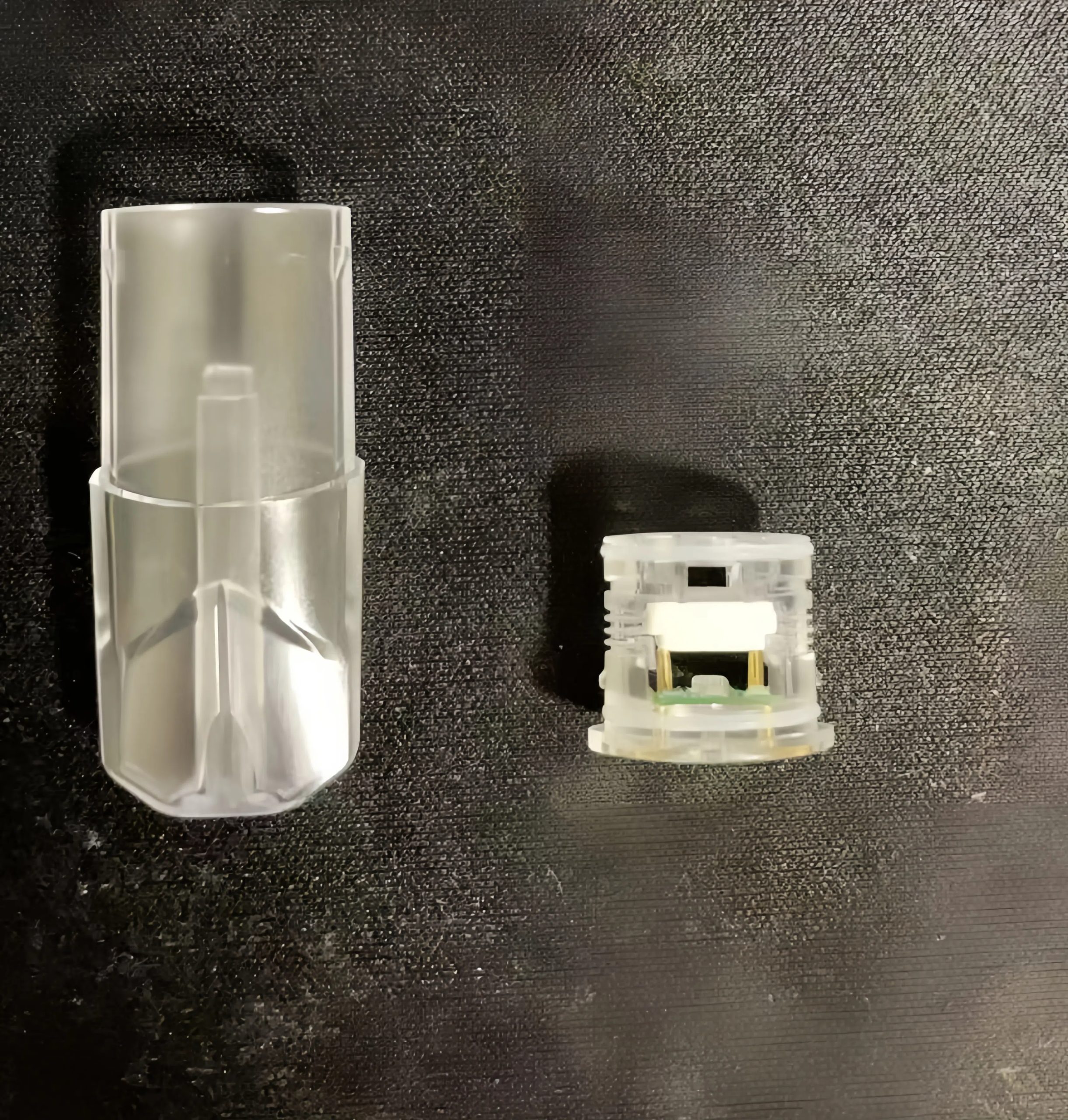 SP2S水滴發光空倉 / 底部註油空煙彈 / 不漏油無異味 現貨 可批發 1 SP2S水滴發光空倉 / 底部註油空煙彈 / 不漏油無異味 現貨 可批發